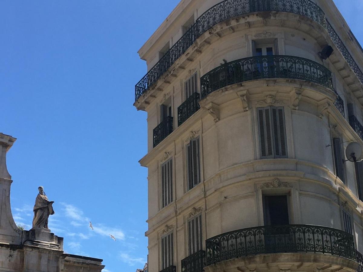 Apartamento Coup De Coeur Vieux Port-Republique Marsella Exterior foto